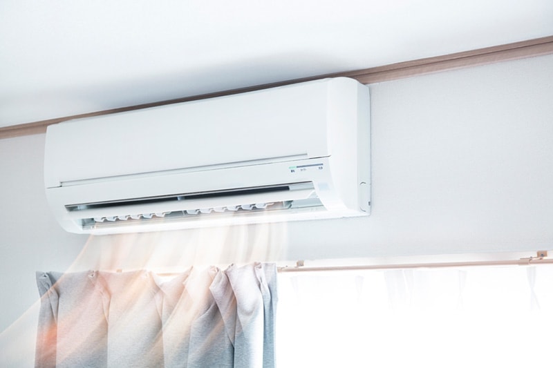Ductless AC|Ductless-Air-Conditioner-in-Room